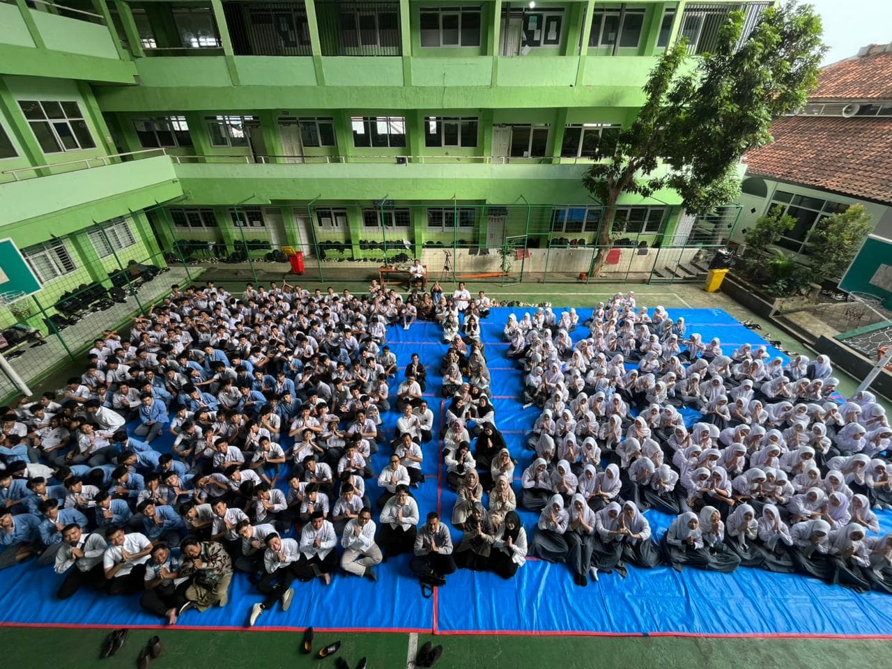 Halal bi Halal SMK Muhammadiyah 2 CIbiru Bersama guru dan siswa